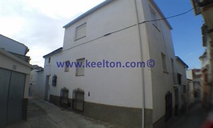 5 Bedroom Town House in Cullar, Granada