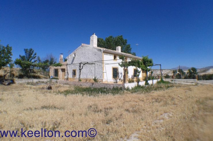 3 Bedroom Farm House with Land in Orce, Granada