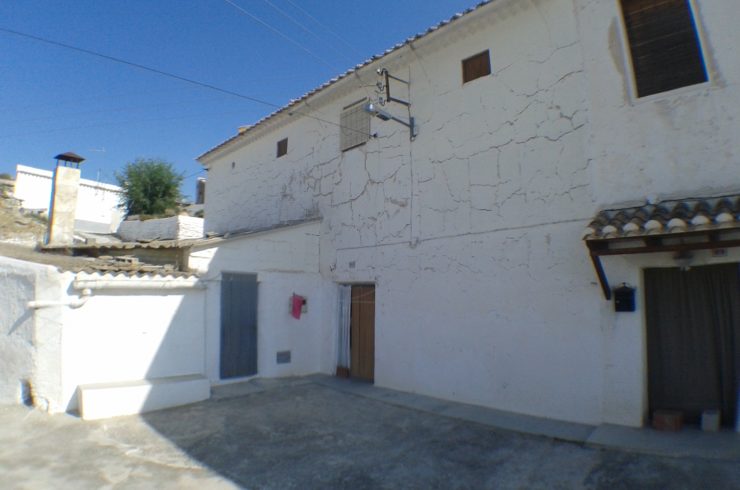 4 Bedroom Cave House in La Alqueria, Granada