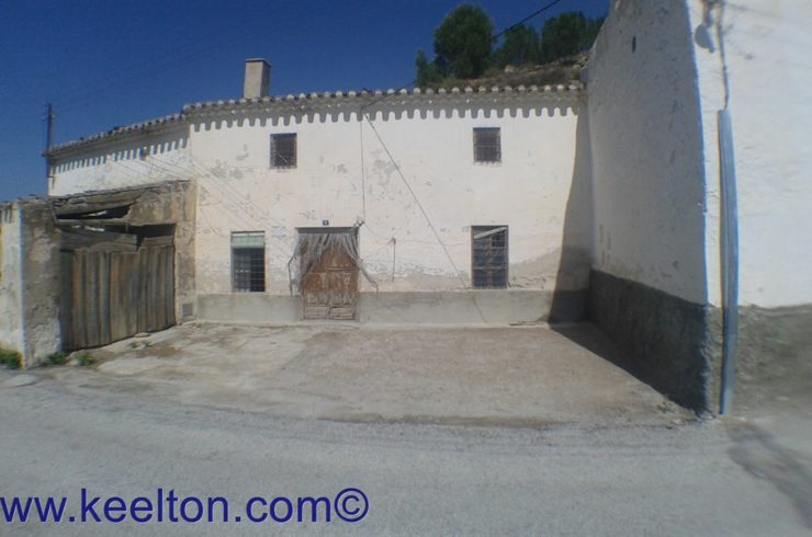 4 Bedroom Cave house in La Alqueria, Granada