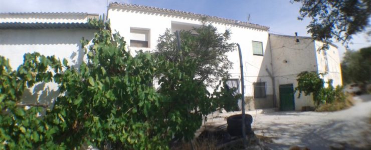 6 Bedroom Cave House nr Cullar, Granada