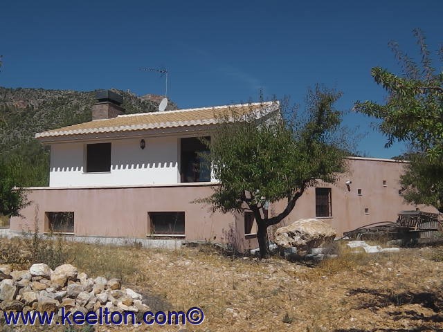 2 Bedroom Cortijo with land nr Huéscar, Granada