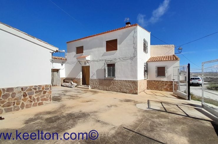 5 Bedroom Country House, Orce. Granada