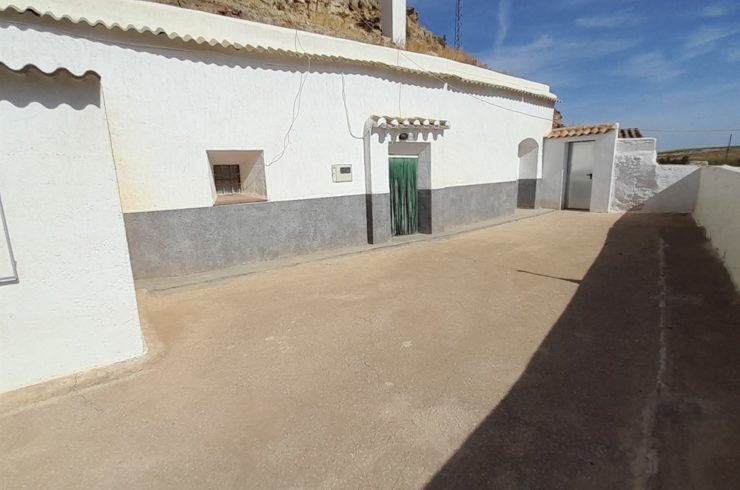 5 Bedroom House in La Alqueria, Granada