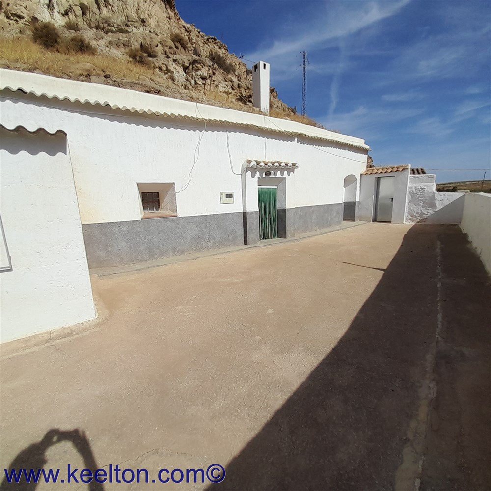 5 Bedroom House in La Alqueria, Granada