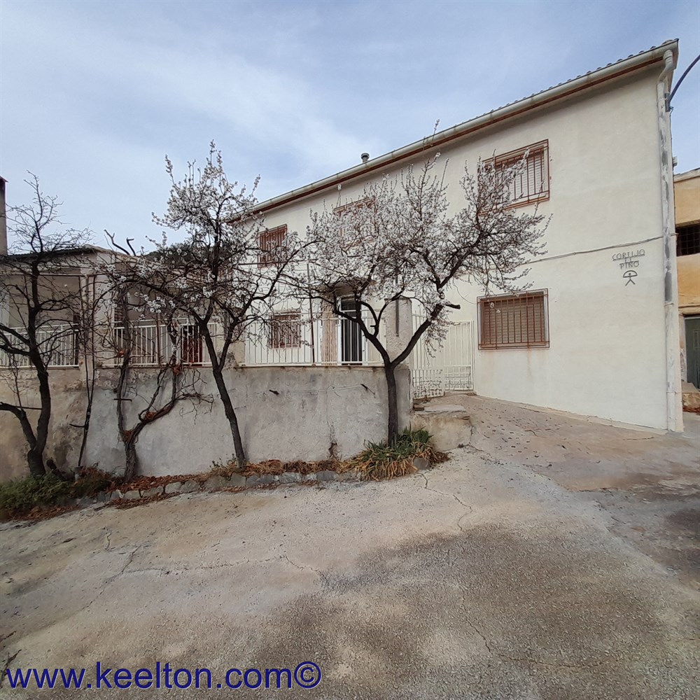 7 Bedroom House, Serón, Almeria.