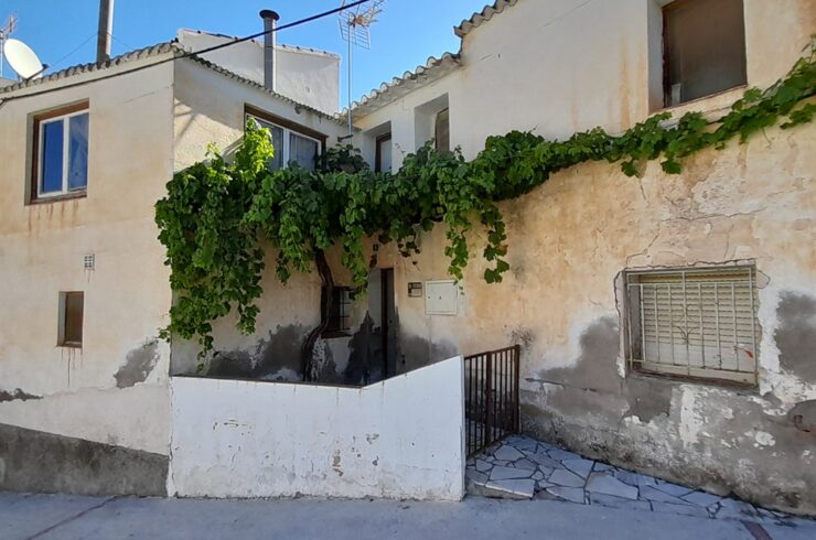 2 Bedroom House , Bayarque, Almeria